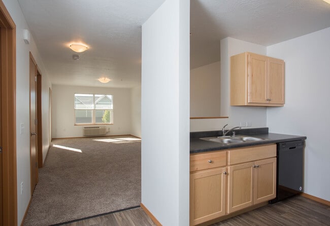 Building Photo - 4915 Potter Park Loop