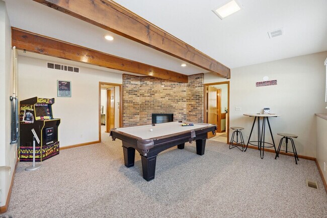 Foto del edificio - 1201-1203 Johnston Drive-SI ID1497747P