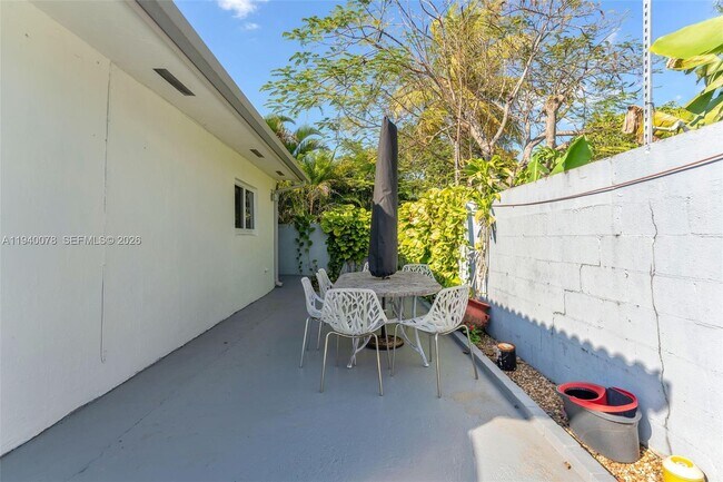 Foto del edificio - 10295 SW 34th St