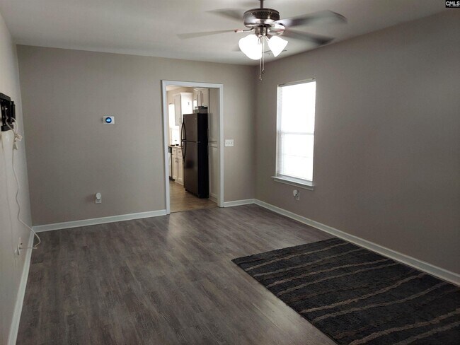 Foto del edificio - 418 Hawkeye Ct