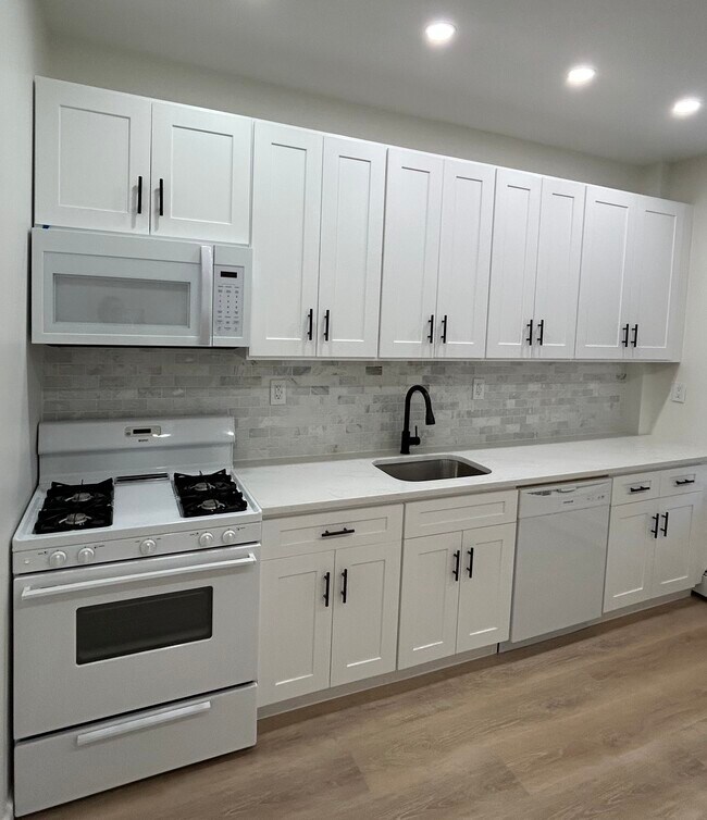 Foto del edificio - 226 77th St