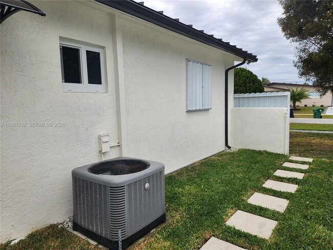 Building Photo - 12460 SW 187th Terrace