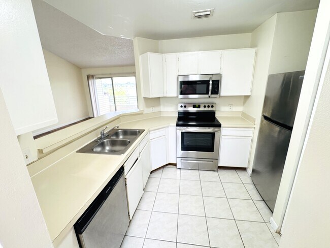 Foto del edificio - 3405 NW 44th St