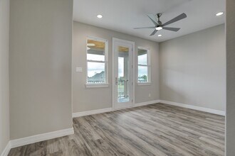 Building Photo - 502 Amalfi Dr