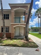 Building Photo - 2921 SE 12th Rd