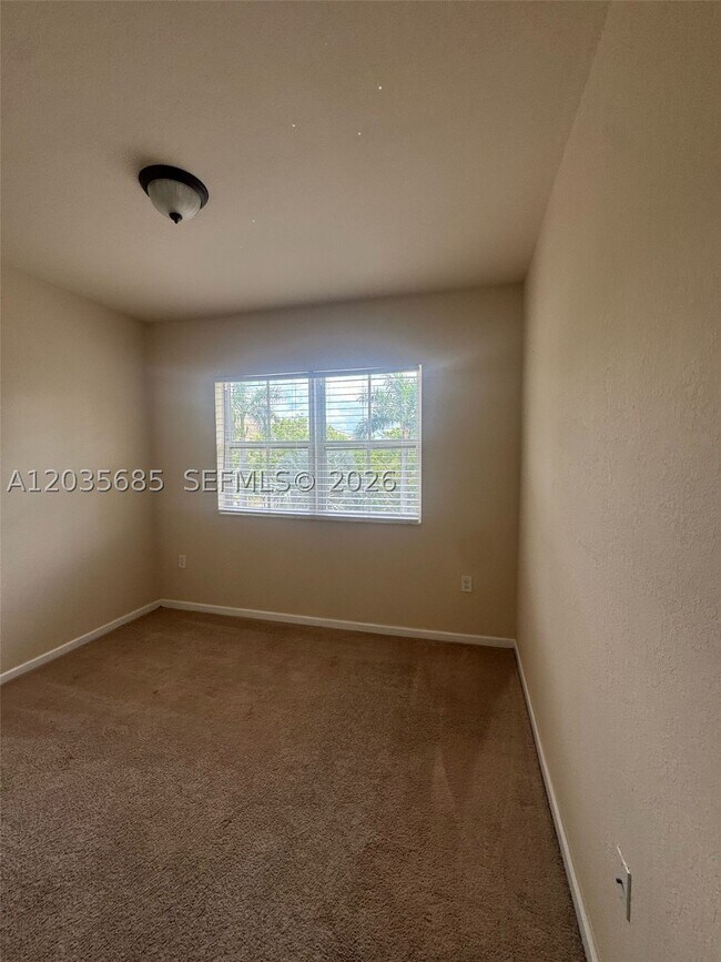 Foto del edificio - 8900 NW 97th Ave