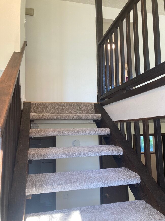 Entryway - 11325 E 16th Ave