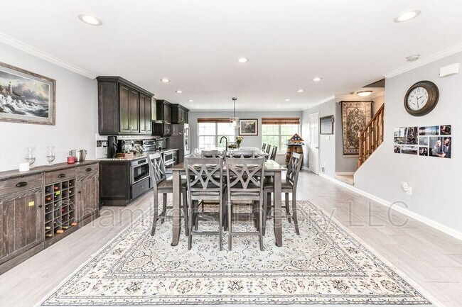 Building Photo - 20166 Hardwood Terrace