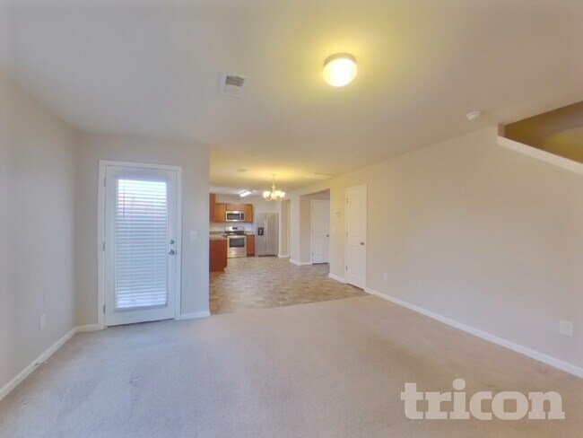 Foto del edificio - 117 Vermillian Dr