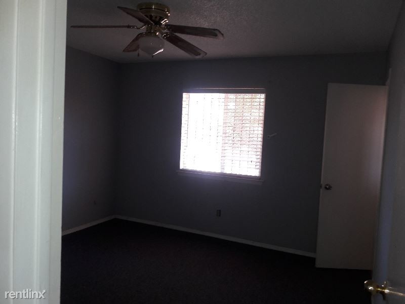 Primary Photo - 3 br, 2 bath House - 1605 Bernard Kern