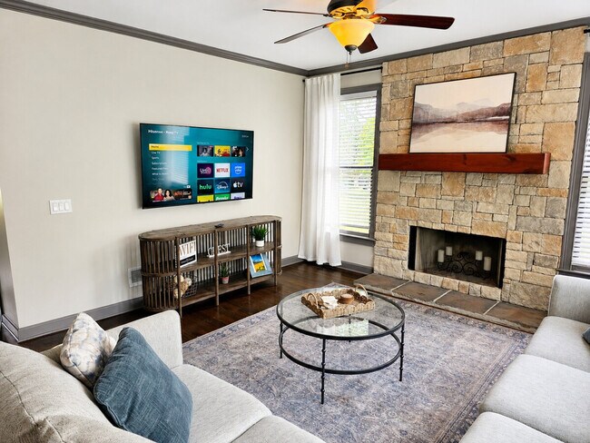 Foto del edificio - 10 Bridlewood Ct