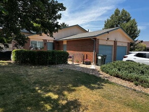 Building Photo - 9561 Vance Ct