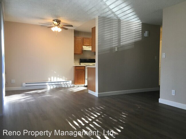 Building Photo - 2 br, 1 bath House - 3941 Clear Acre Ln # 234