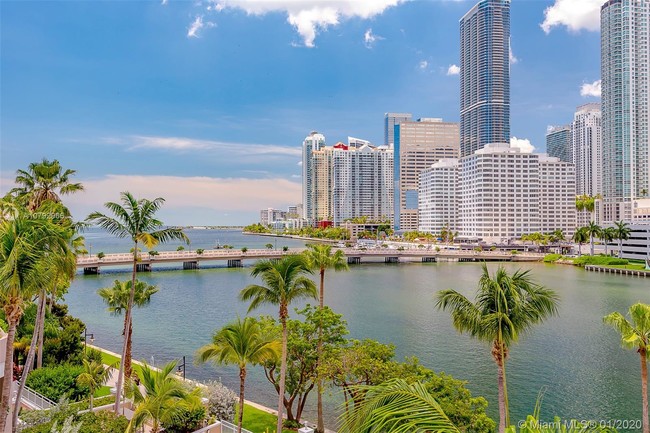 Foto del edificio - 701 Brickell Key Blvd