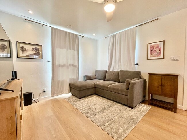 Foto del edificio - Charming 2 Bedroom, 1 Bathroom Home in Arroyo Grande