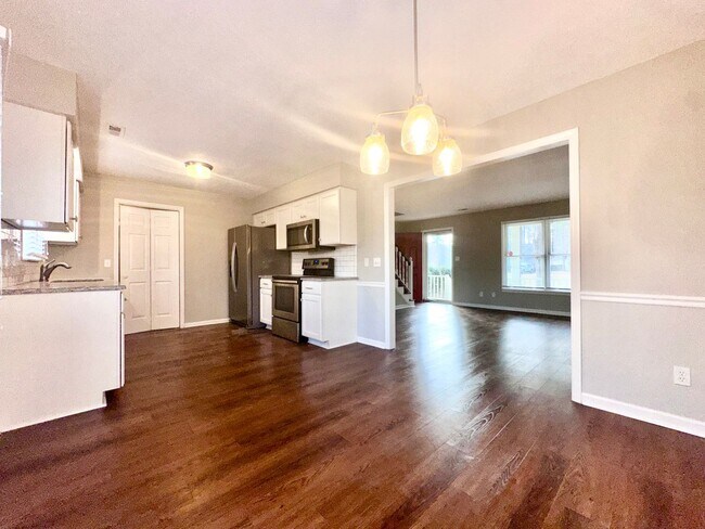 Foto del edificio - Convenient, Updated Rental in Garner Town Limits