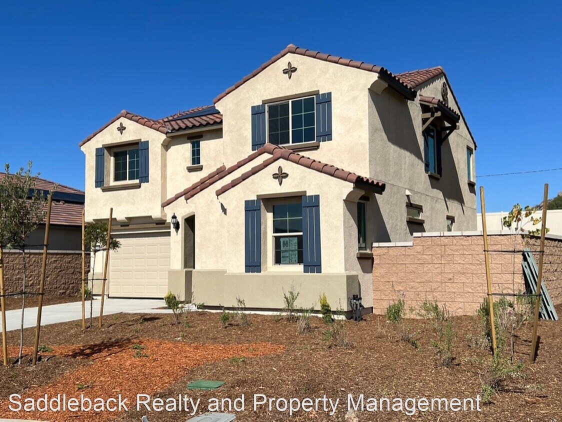 Foto del edificio - 5 br, 3 bath House - 29746 Crape Myrtle St.