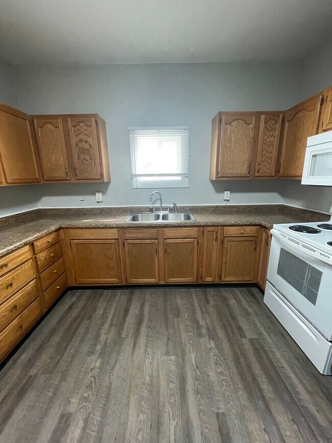 Foto del edificio - 1315 Morton St