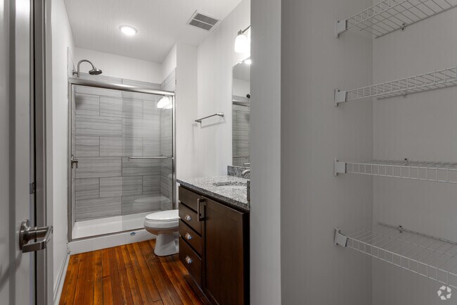 1 habitación, 1 baño - The Jaeger - Baño - The Barrett
