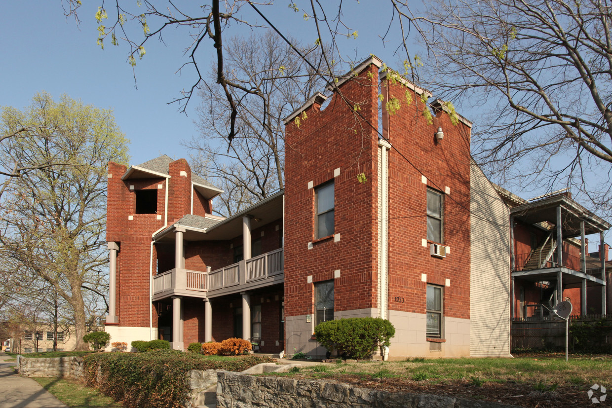 Primary Photo - Annex of Station House Square Apartments