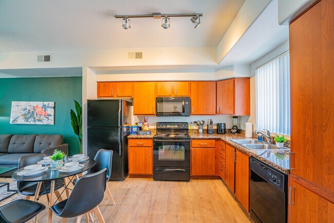 Foto del edificio - 6610 N 93rd Ave
