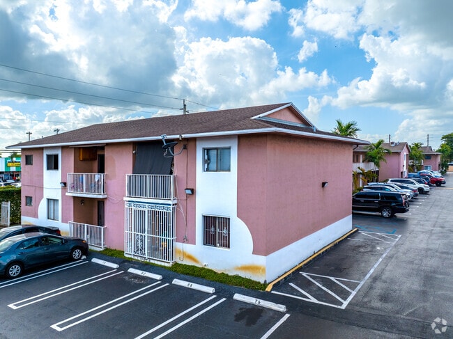 6011-6041 W 24th Ave Hialeah, FL 33016 - Villamore