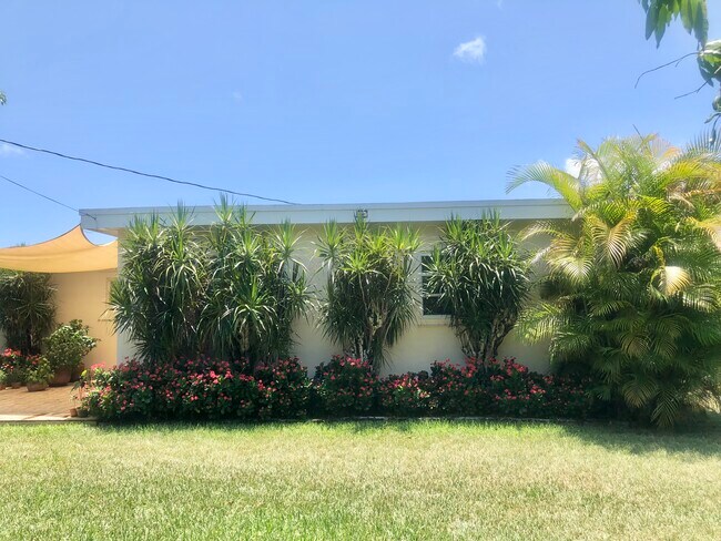 Building Photo - 9171 SW 192nd Dr