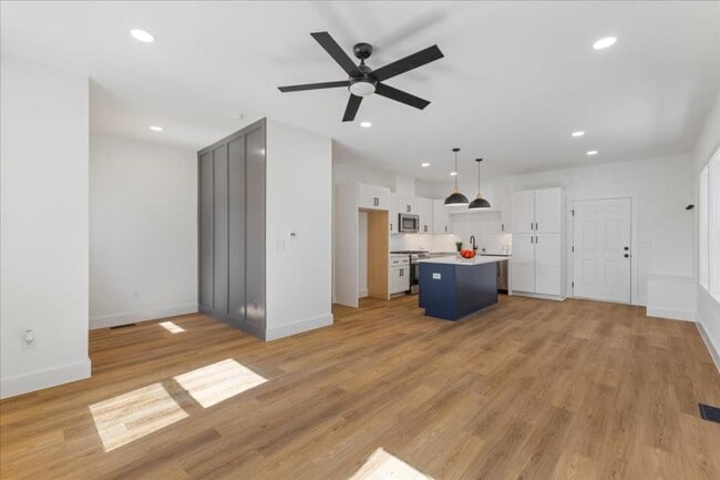 Foto del edificio - 803 Dupree St