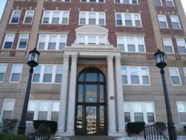 Foto del edificio - 1795 Commonwealth Ave