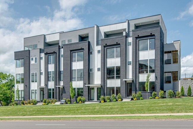 4 Bedroom Rental in Hillsboro Village! - 4 Bedroom Rental in Hillsboro Village! Townhome