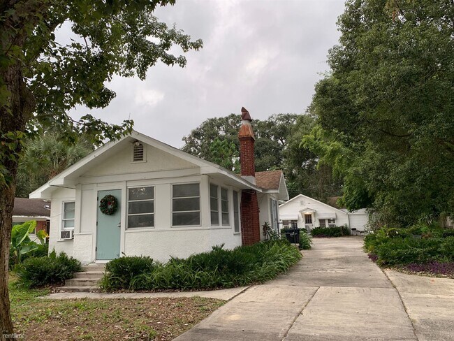 Building Photo - 1 br, 1 bath Duplex - 1912 Chamberlin Stre...