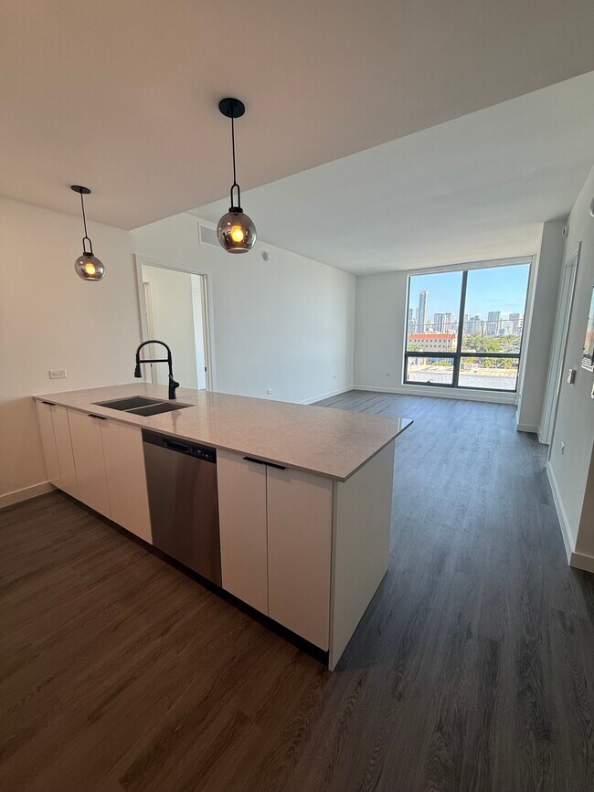 Foto del edificio - 160 NW 28th St