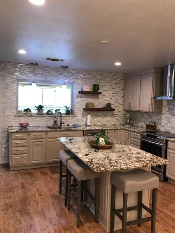 Foto del edificio - 4608 Ranch View Rd