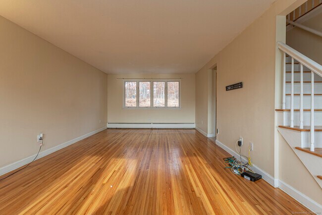 Foto del edificio - 288 Candlewyck Dr