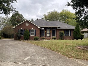 Building Photo - 108 Ketchum Way