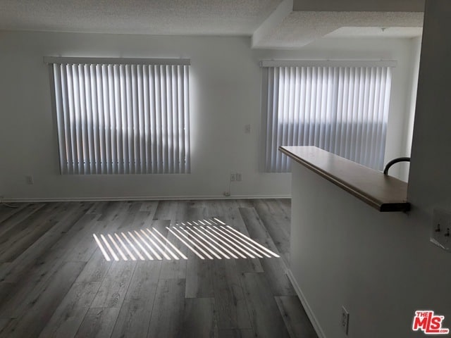 Foto del edificio - 710 Crenshaw Blvd