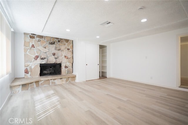 Foto del edificio - 11801 Rexford Rd