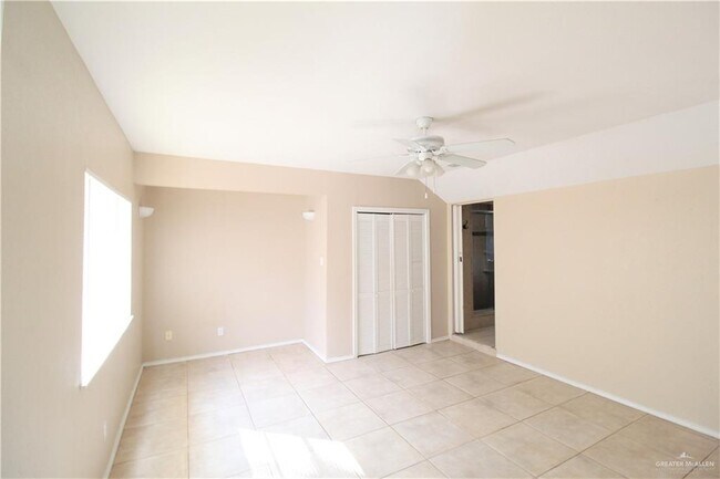 Foto del edificio - 1210 W Jonquil Ave