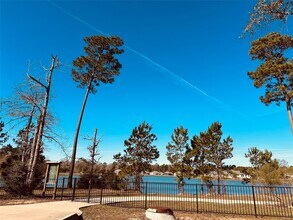 Building Photo - 16052 Tallis Dr