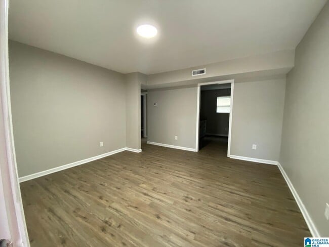 Foto del edificio - 1912 24th St N