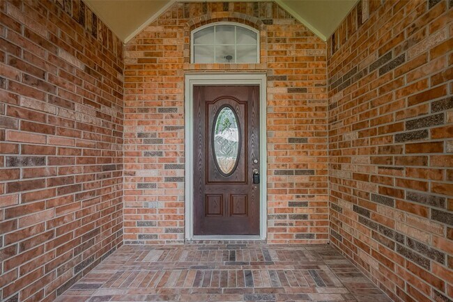 Foto del edificio - 9631 Highland Pointe Dr
