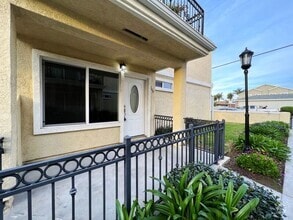 Building Photo - 748 Florida St