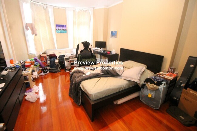 Foto del edificio - 10 Strathmore Rd
