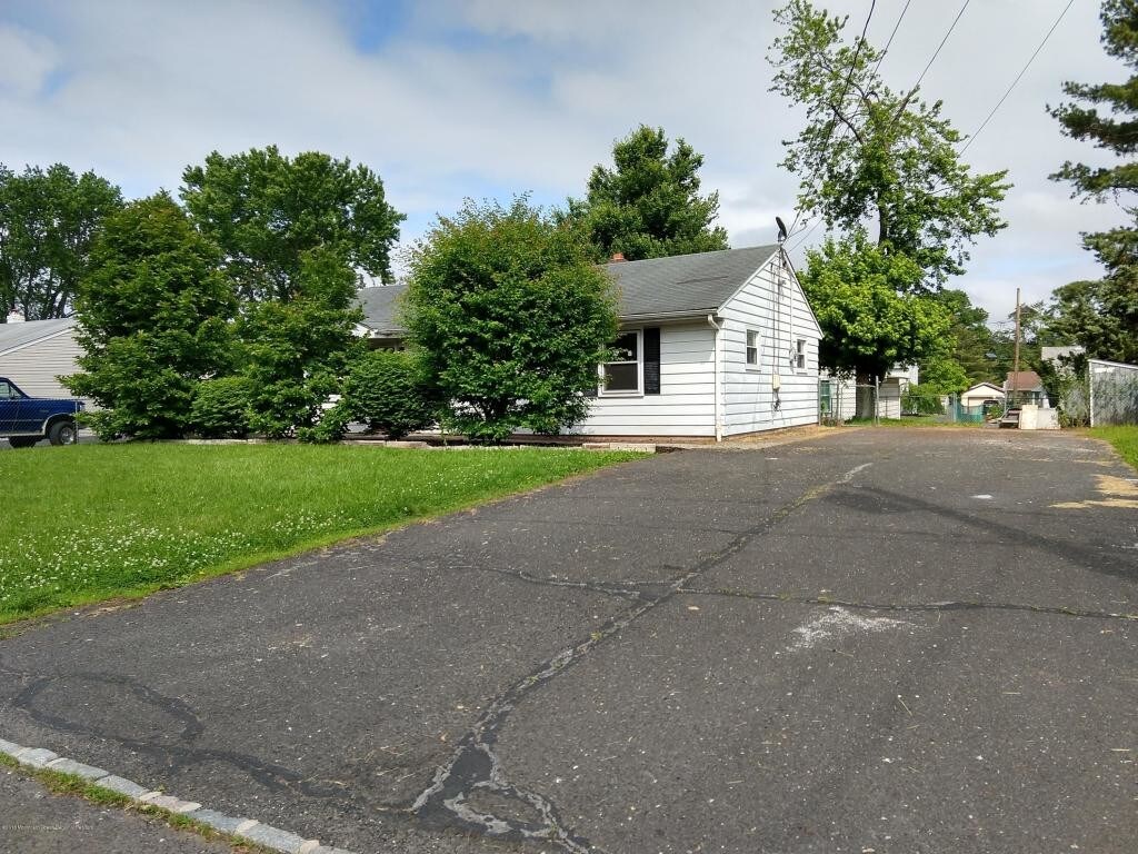 Primary Photo - 70 Fairmount Ave