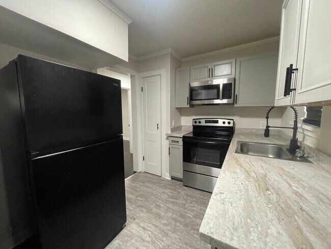 Foto del edificio - Highland Charmer! Come see Today!