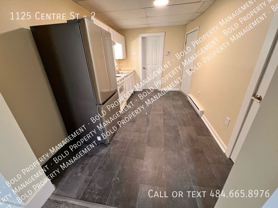 Primary Photo - 1125 Centre St