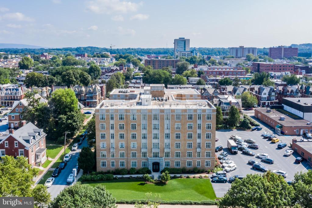 Foto principal - 1525 N Front St