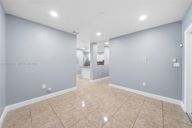 Foto del edificio - 902 SW 8th Pl