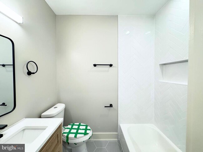 Foto del edificio - 1802 11th St NW