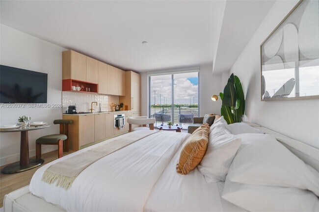 Foto del edificio - 90 NE 32nd St